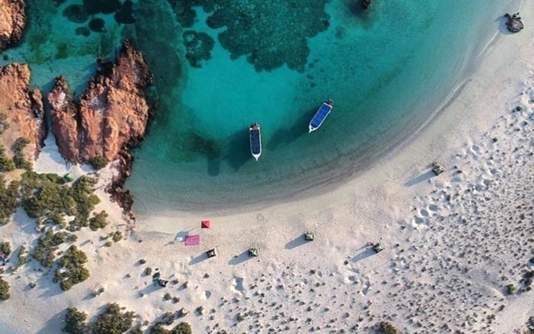 Daymaniyat Islands snorkeling destination near Muscat