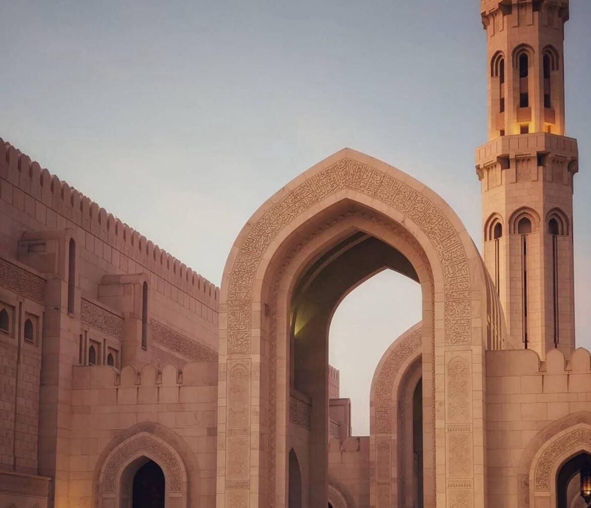 Tour operator in Oman offering Nizwa and Jabal Akhdar tours