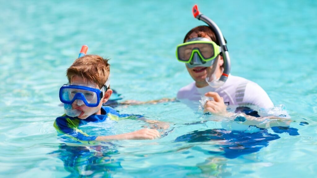 Private snorkeling tour muscat oman
