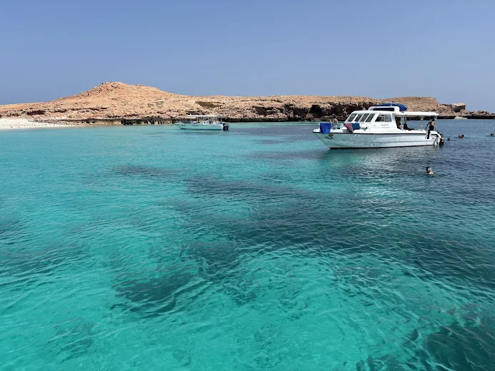 Small group preparing for a snorkeling tour near Muscat Oman