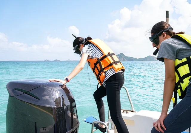 Snorkelers preparing for a tour in Oman